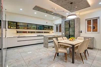 Kitchen / dining